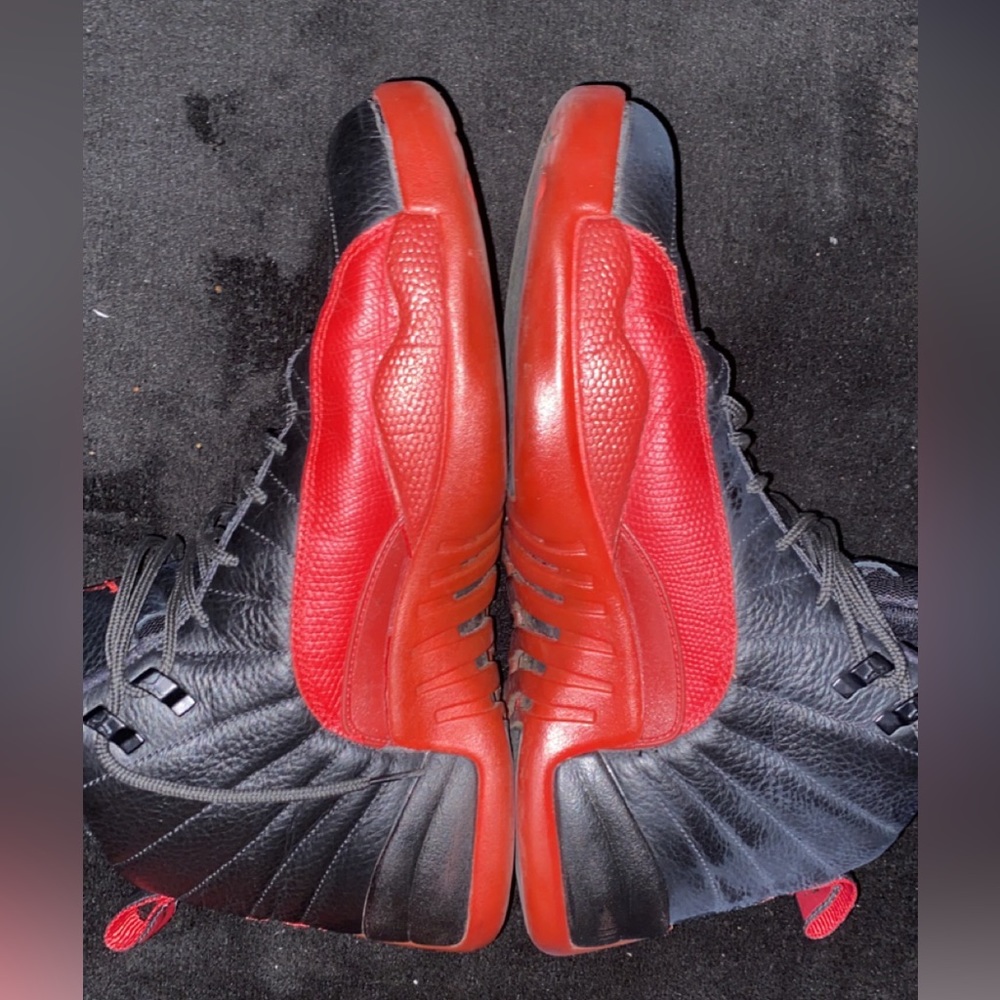 Air Jordan XII (12) size 13 FLU GAME